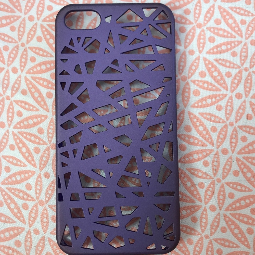 Detailed purple iPhone 5/5s case
